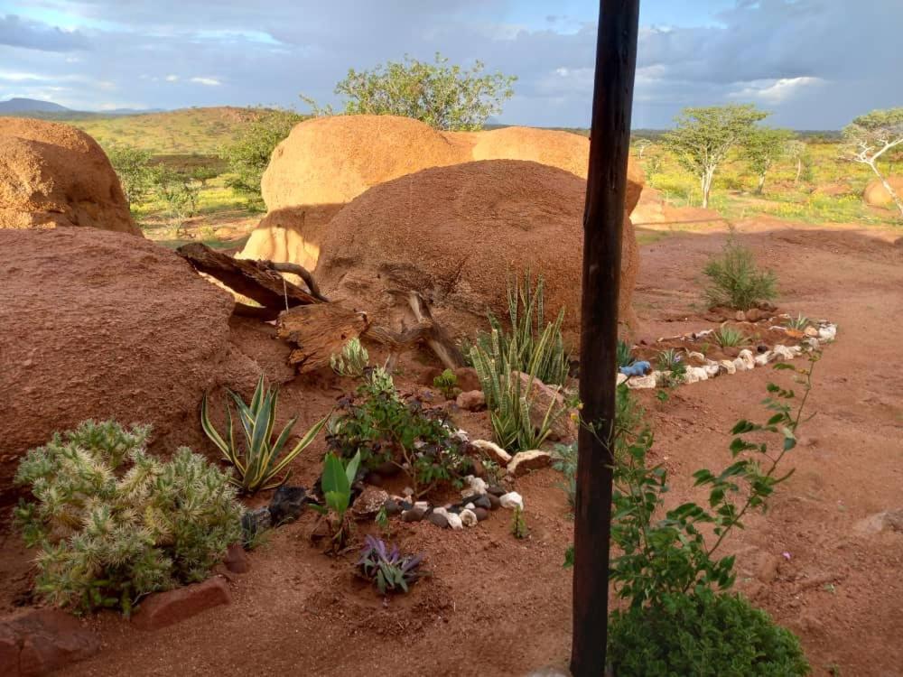 Ozohere Campsite And Himba Village Uis Luaran gambar